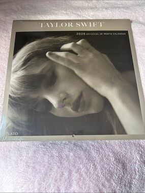 Taylor Swift Black & Gray Monochrome Photo Calendar Cover